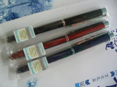 供應(yīng)正品英雄1063EP多彩純風(fēng)暗尖金屬鋼筆 品質(zhì)書(shū)寫(xiě)，廠家直達(dá)